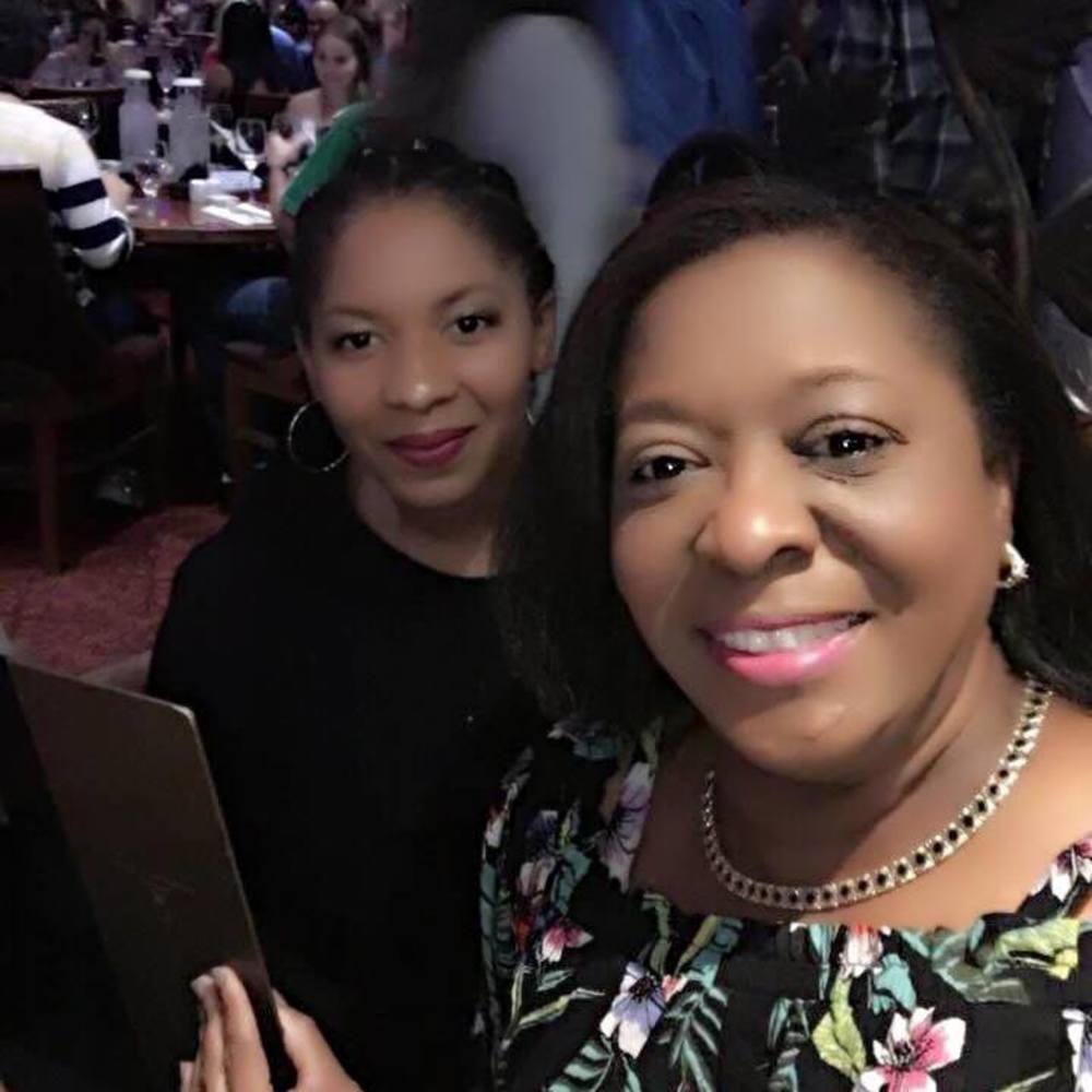 Meet your Posher, Carolyn